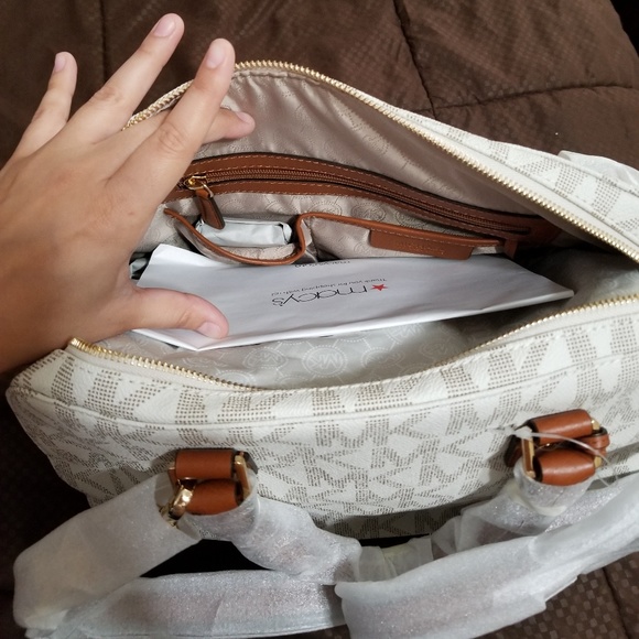 Michael Kors Jet Set Travel bag - Picture 3 of 3